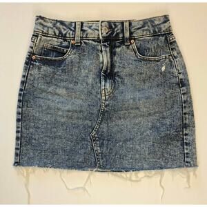 Wild Fable Acid Washed Raw Edge Denim Mini Skirt - Size 4